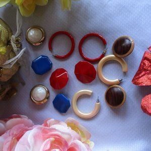 JEWELRY BUNDLE – 6 PAIR - VARIETY OF COLORS AND SHAPES: VINTAGE